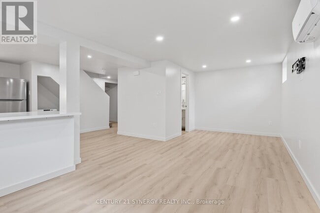 Building Photo - 93C Tarquin Crescent
