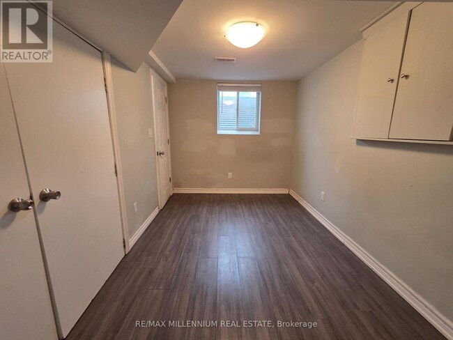 Building Photo - 80 Rainier Square