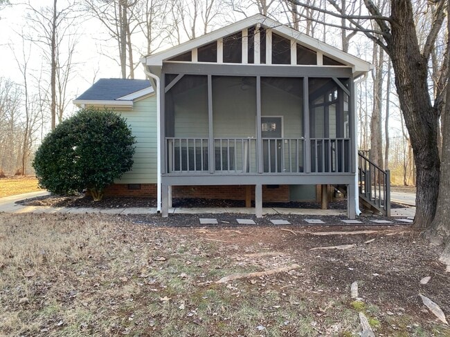 Building Photo - 1200 S Third St