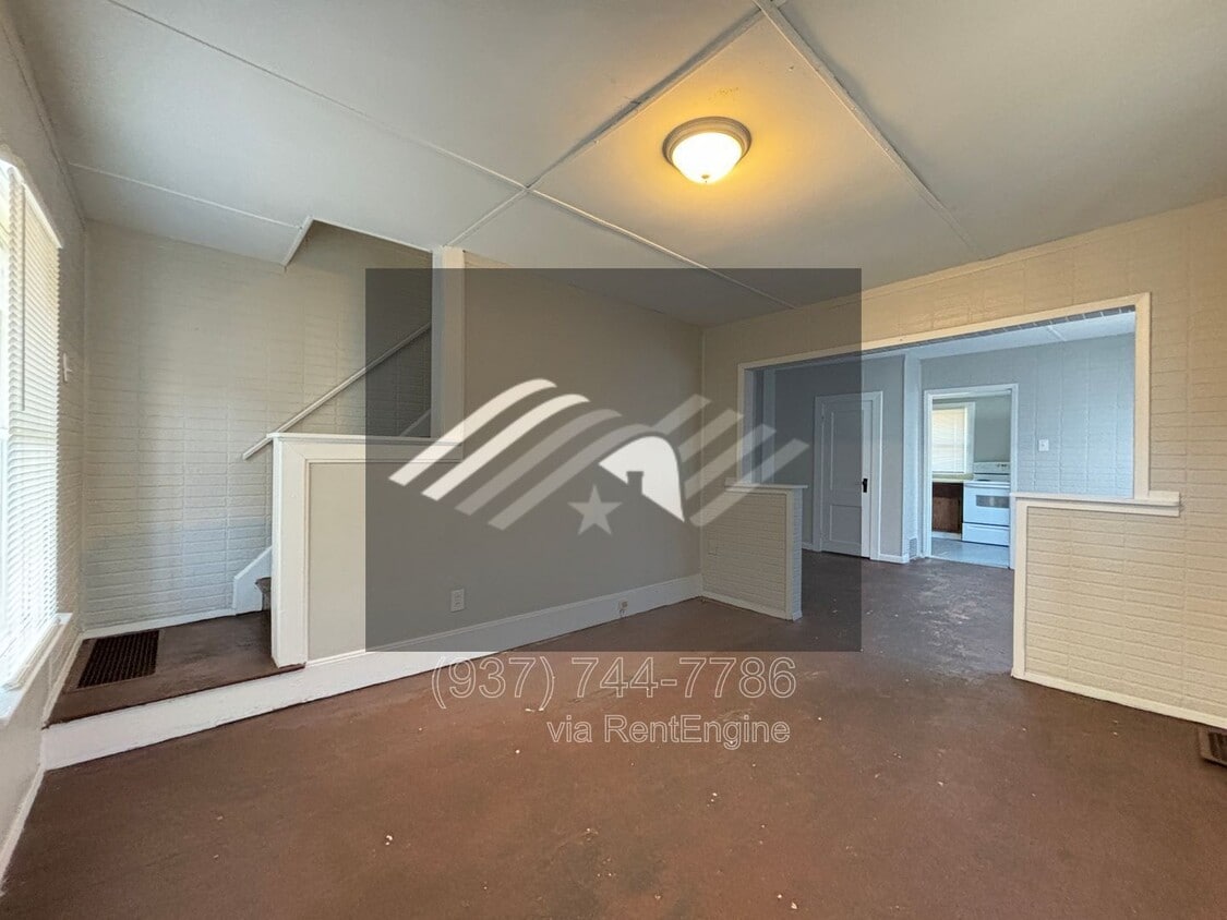 Photo - 515 Mertland Ave