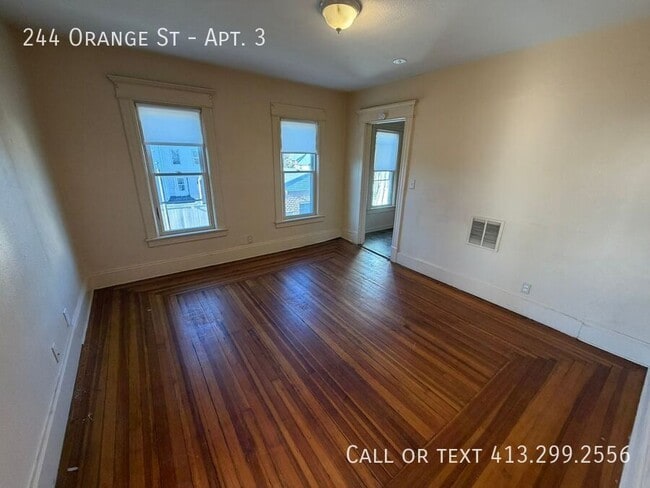 Photo - 244 Orange St Apartment