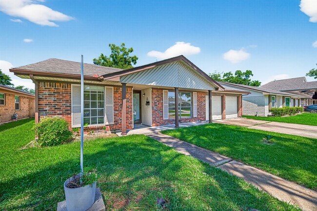 Building Photo - 8511 Collingdale Rd