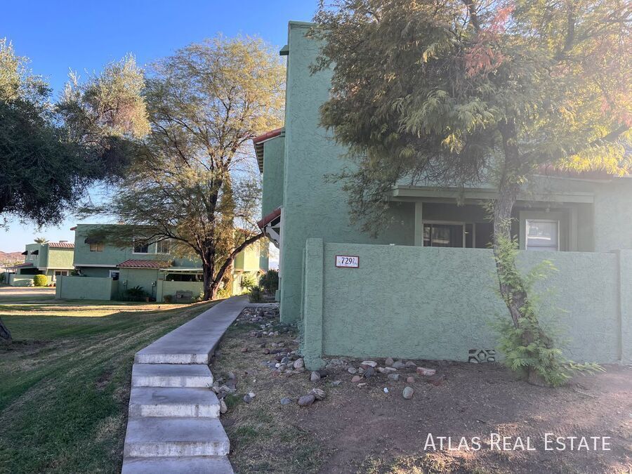 Foto principal - 729 E Cochise Dr