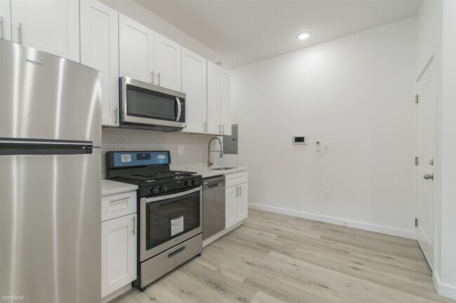 Building Photo - 1 br, 1 bath 4plex - 5703 West Girard Aven...