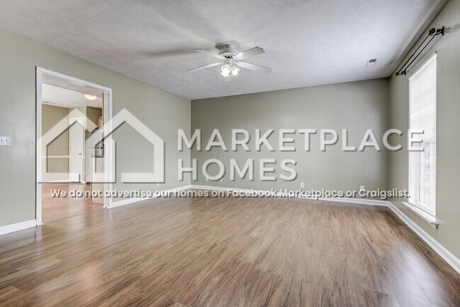 Foto del edificio - 5170 Hickory Hollow Pkwy