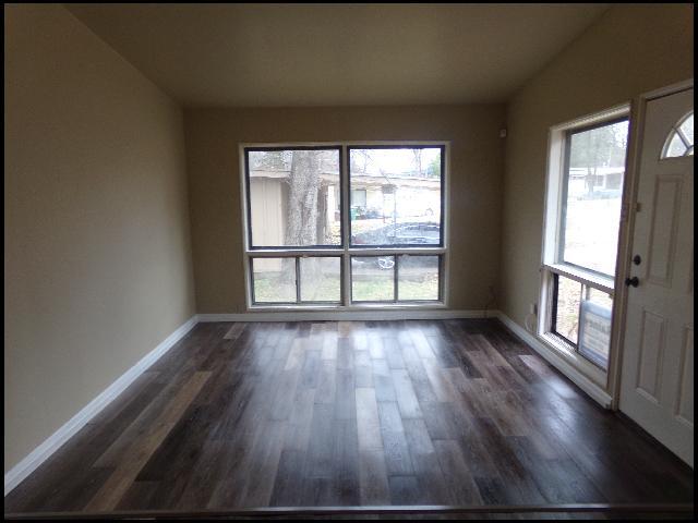 Foto del edificio - 8 Janmar Dr