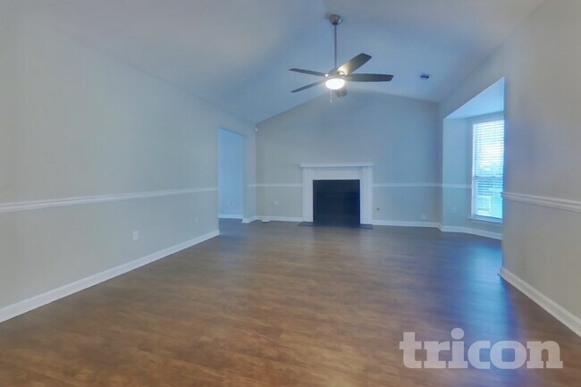 Foto del edificio - 1858 Hickory Creek Ct NW