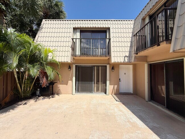 Foto del edificio - 5741 57th Way