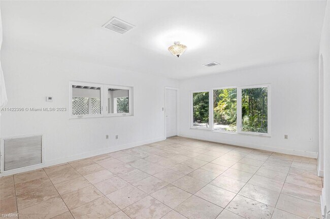 Foto del edificio - 2 br, 2 bath House - 177 W Sunrise Ave