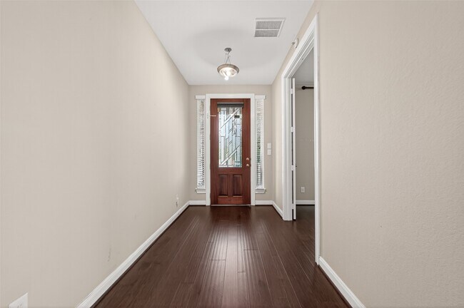 Foto del edificio - 3002 Overbrook Meadow Ln