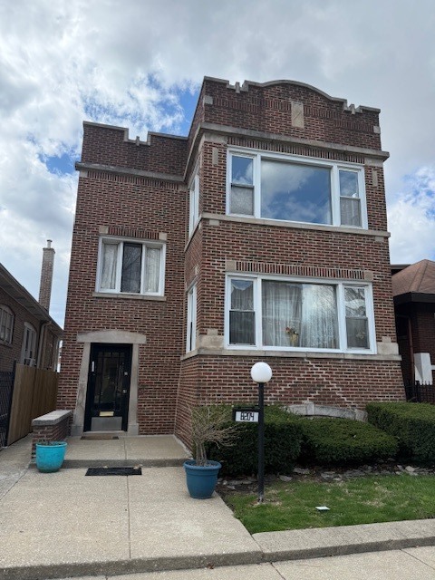Building Photo - 8204 S Elizabeth St