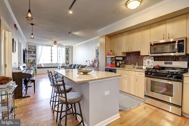 Foto del edificio - 440 L St NW