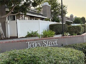 Building Photo - 15732 Tetley St