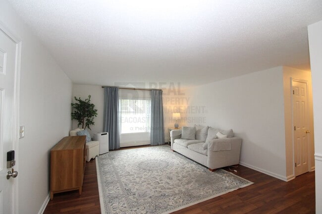Building Photo - 50 Brookside Dr