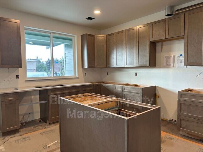 Foto del edificio - 865 W Hendrickson Rd