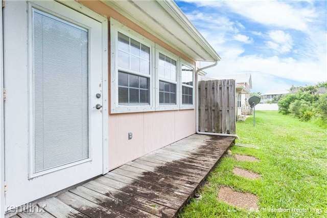 Building Photo - 7145 A1a S