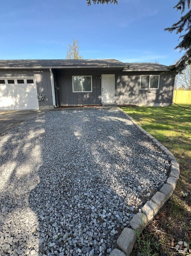 Building Photo - 25105 36th Ave E