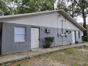Building Photo - 2765 NE 48th Ct