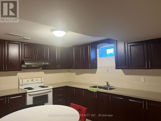 Building Photo - 32 Jordana Dr