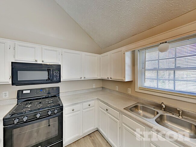 Foto del edificio - 4182 Mistymorn Wy