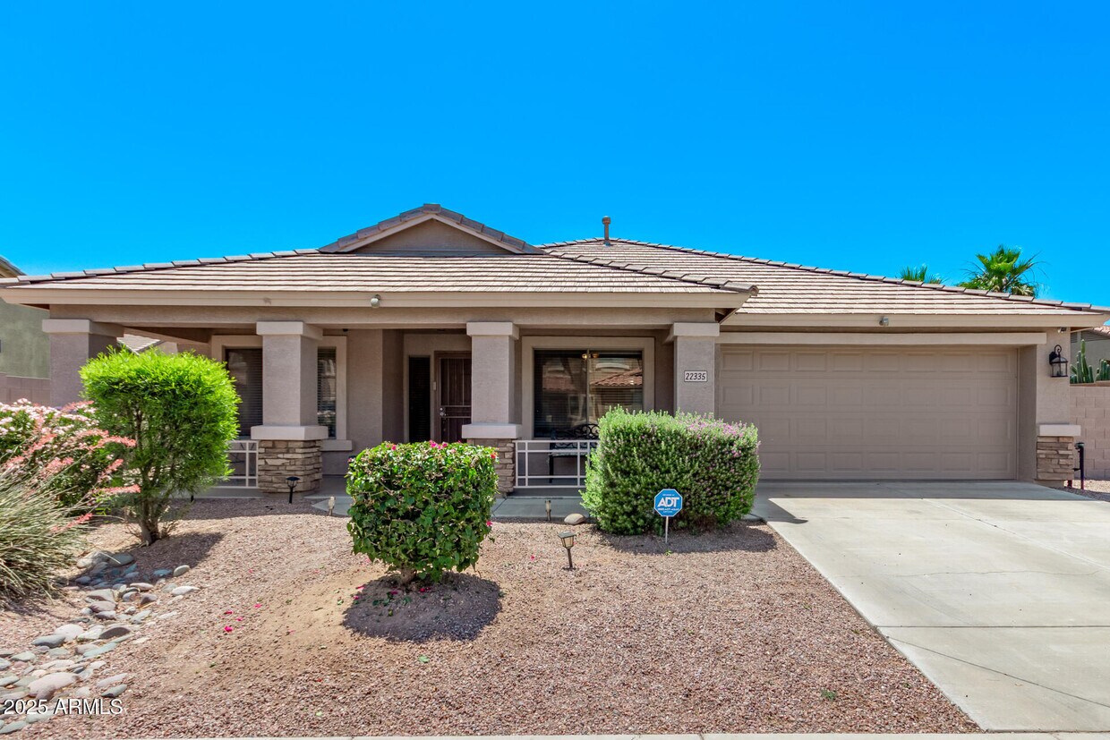 Primary Photo - 22335 Vargas Dr