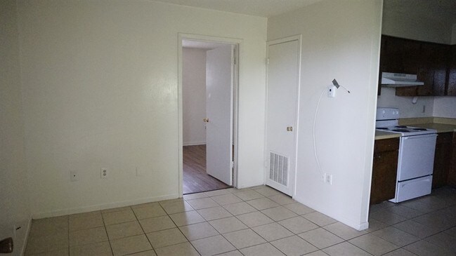 Building Photo - Welcome to 3102 Atkinson #203