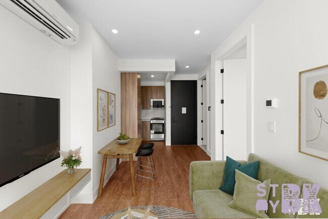 Foto del edificio - 1 bedroom in BROOKLYN NY 11220