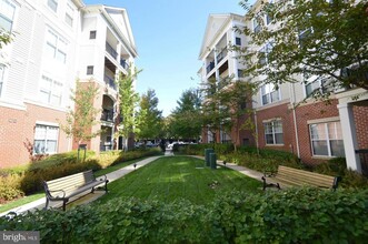 Building Photo - 11329 Aristotle Dr