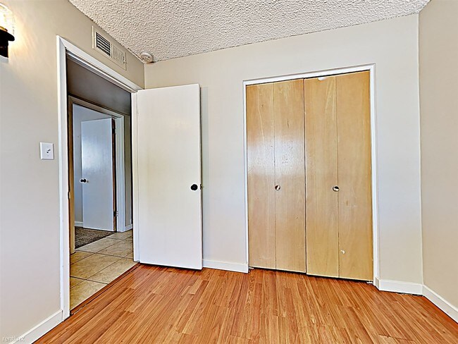 Building Photo - 4 br, 2 bath House - 3111 S Jentilly Ln