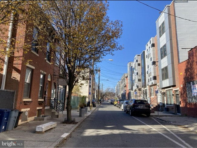 Building Photo - 1503 W Seybert St