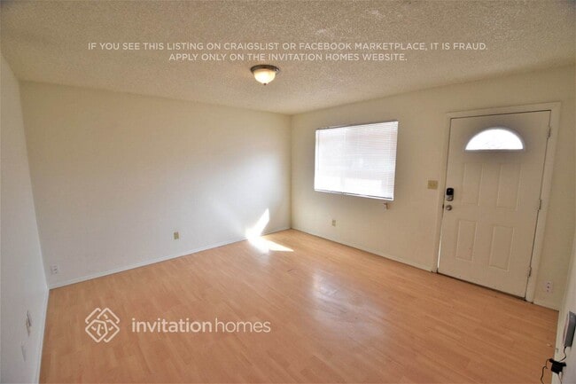 Building Photo - 3716 E Beverly Ln