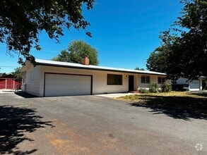 Building Photo - 4511 Onyx Ave