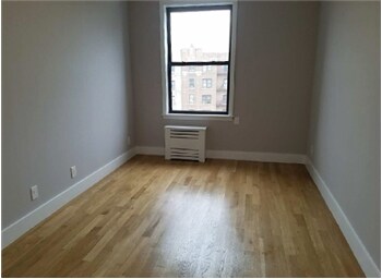 Building Photo - 2500 Grand Concourse