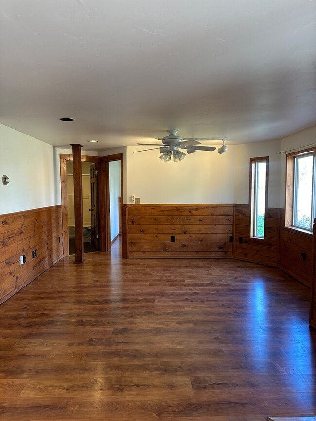 Foto del edificio - 850 Mountain View Dr