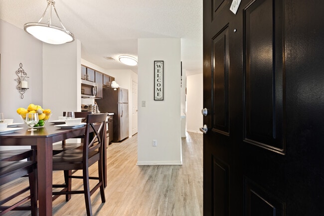 Building Photo - Hamilton at Turman Farms