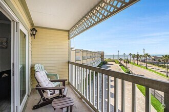 Building Photo - 6300 Seawall Blvd