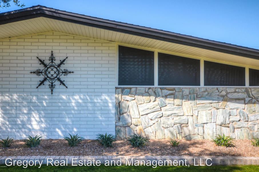 Foto principal - 2626 N 46th St