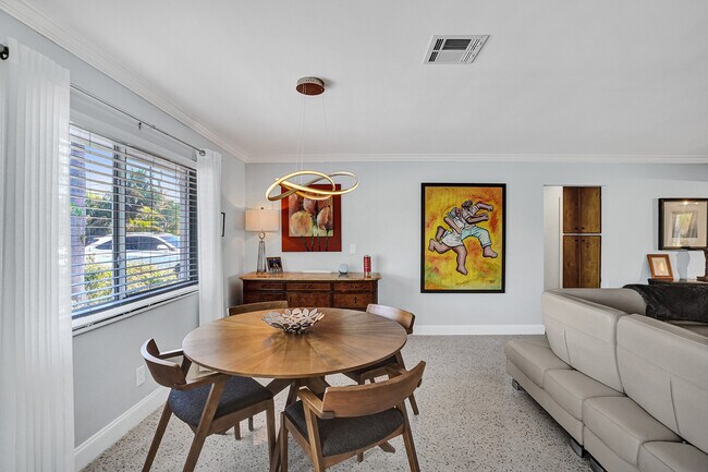 Dining Room - 602 NE 37th St