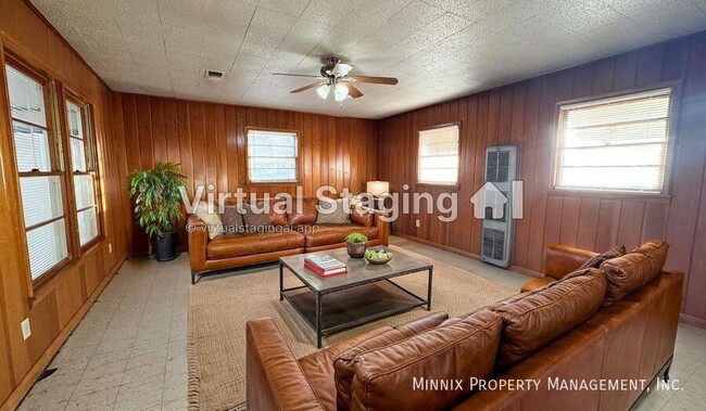 Building Photo - 4411 45th St