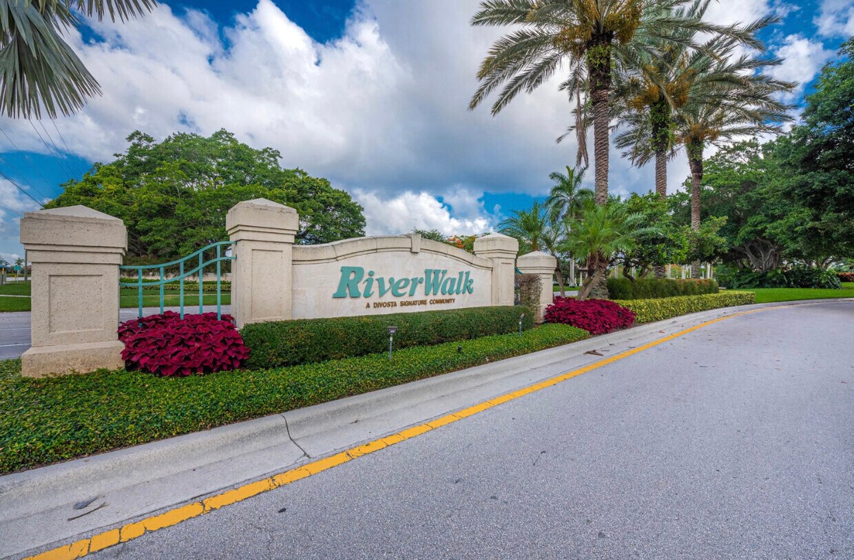 Foto principal - 2151 Tigris Dr