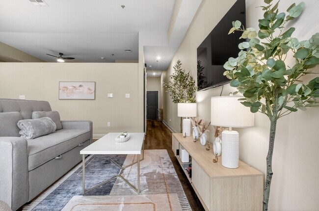 Building Photo - 110 N Boston Ave