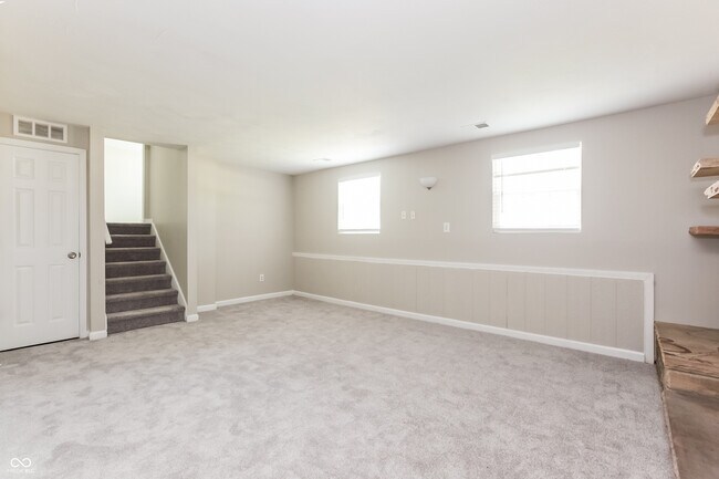 Building Photo - 2313 Bernie Dr