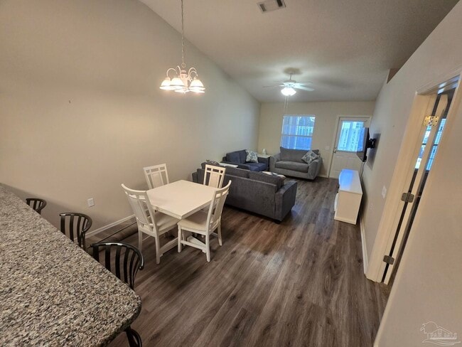 Building Photo - 9783 Cobblebrook Dr