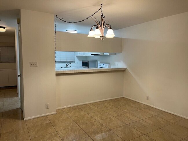 Building Photo - Waikoloa Hills Condo