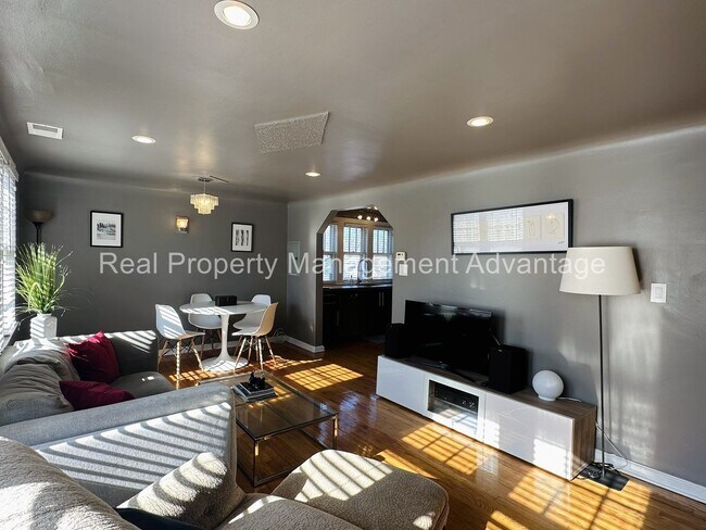 Foto del edificio - 781 Camden St