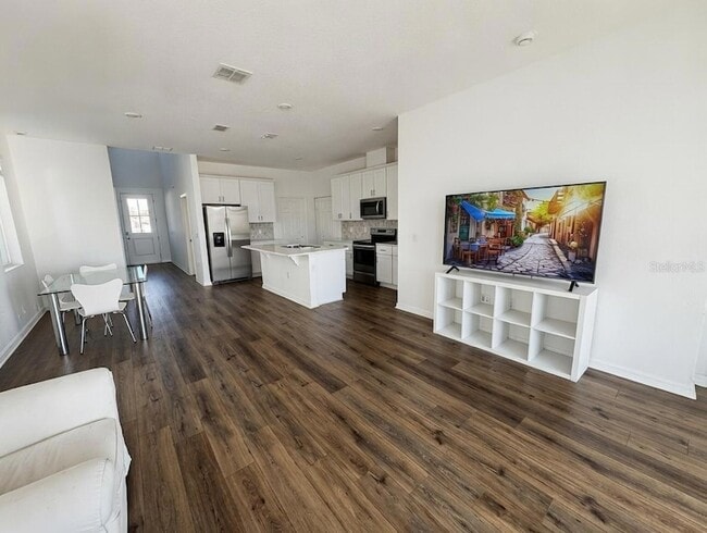 Foto del edificio - 2345 Treasure Hill St