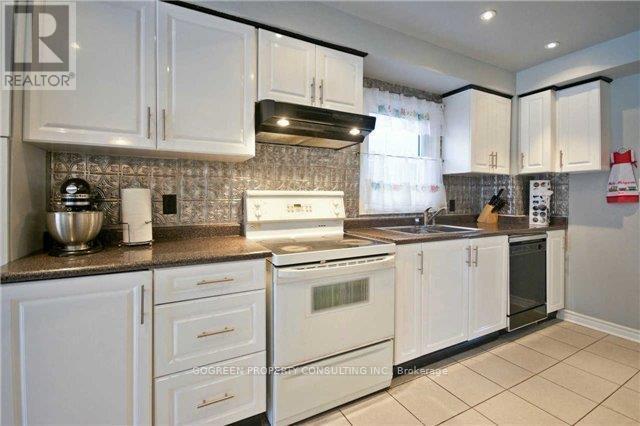 Photo du bâtiment - 2285 Cottonwood Cir