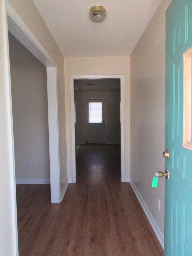 Building Photo - 1063 Spaulding Ave