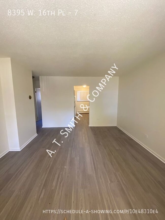 Foto del edificio - 8395 W 16th Pl