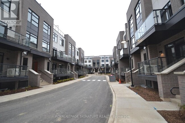 Building Photo - 1573 Rose Way